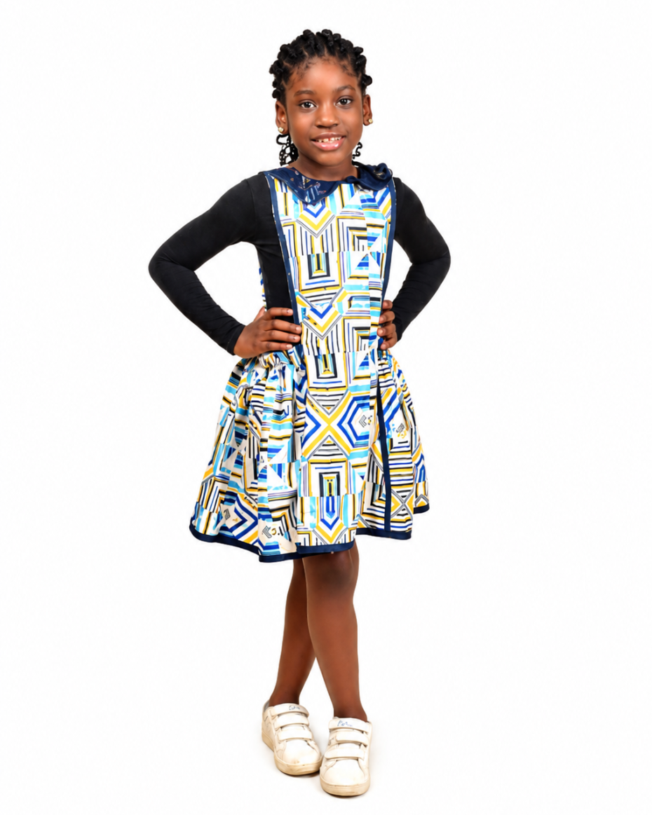 Nini Pinafore